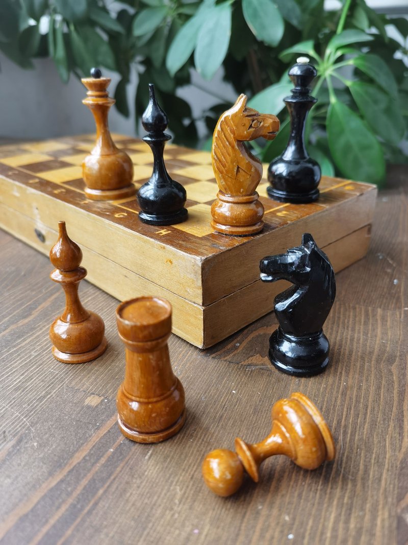 1950 年代-1960 年代复古稀有木制国际象棋套装苏联棋盘 30x30 厘米苏联国际象棋 - 桌游/玩具 - 木头 
