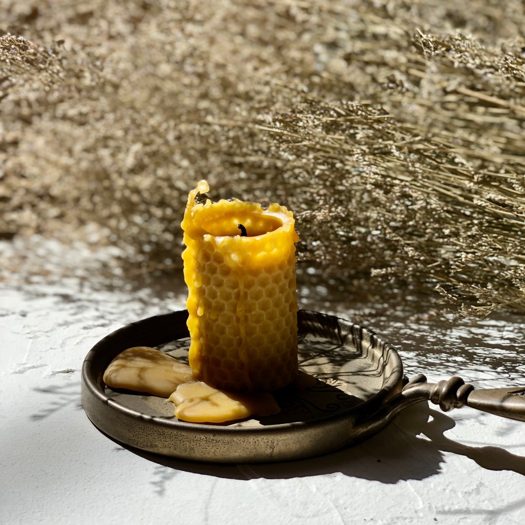 天然台湾香杉蜂巢卷蜡烛 Beeswax candle - 蜡烛/烛台 - 蜡 橘色