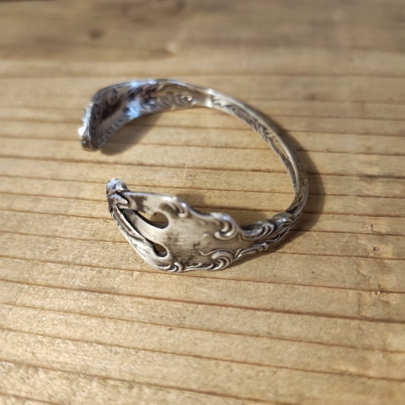 小花图案精致设计 美国古董银餐叉改造女士手镯_0884 - 手链/手环 - 纯银 银色