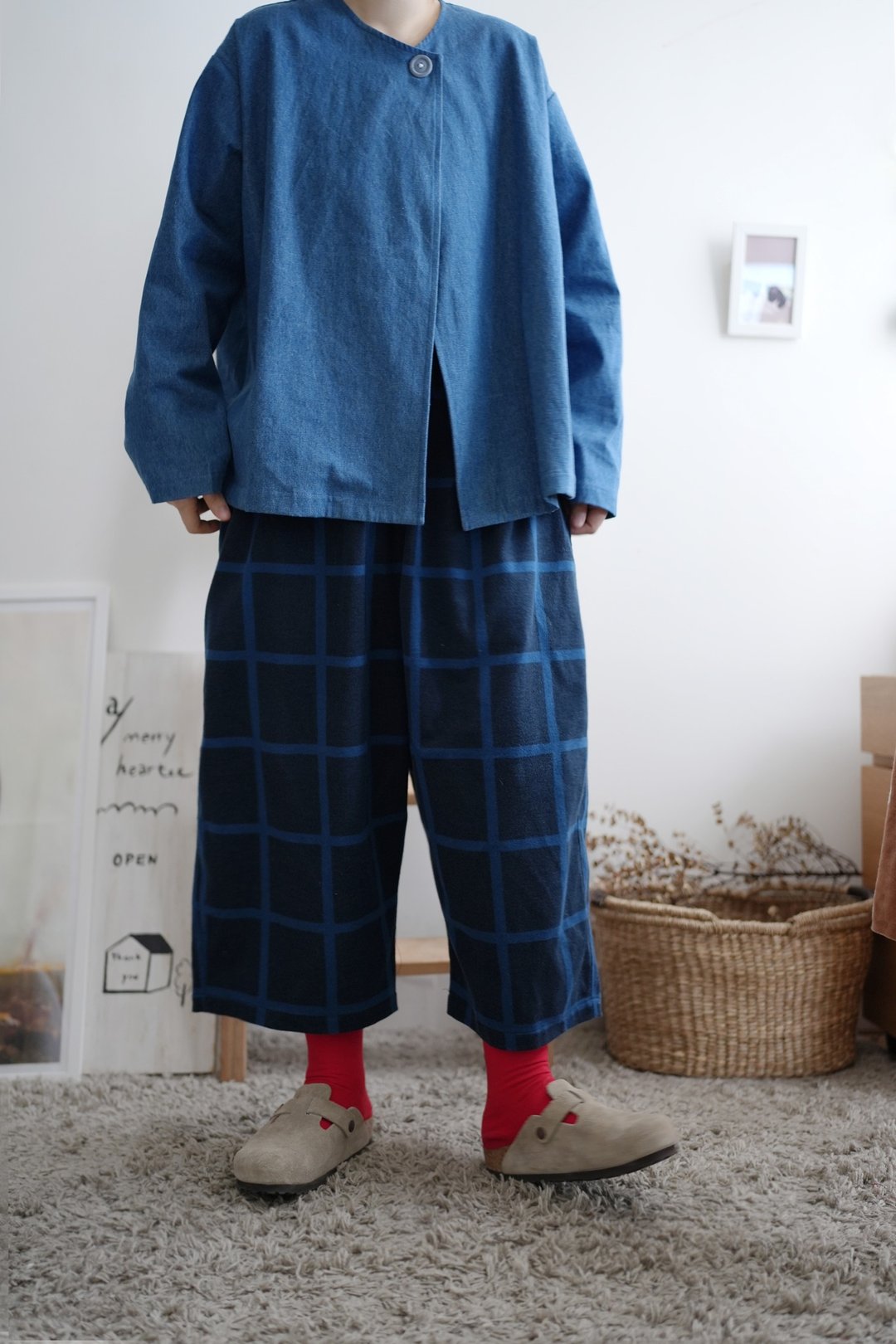中蓝牛仔单扣圆领外套 - 女装休闲/机能外套 - 棉 蓝色