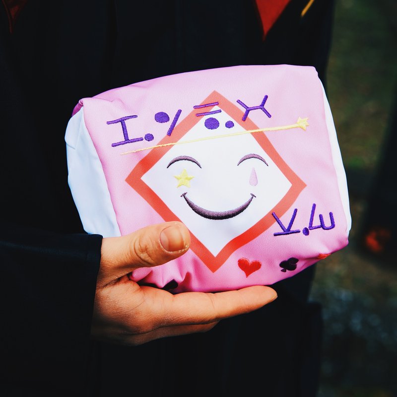 【XRAGE X 猎人HUNTER×HUNTER联名】伸缩自在的爱口香糖小包 - 化妆包/杂物包 - 其他材质 黑色