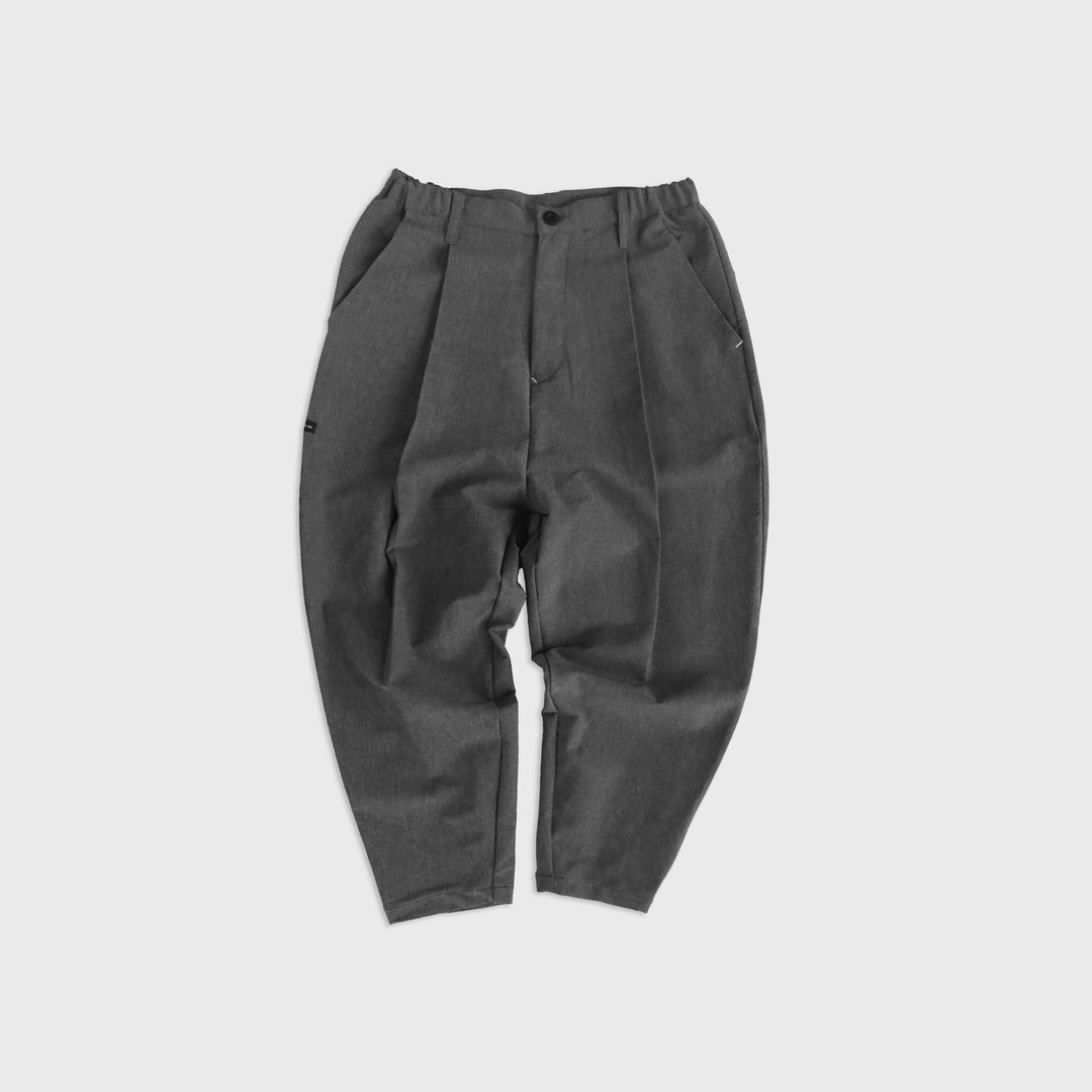DYCTEAM - Pleated cropped trousers (gray) - 男士长裤 - 其他材质 灰色