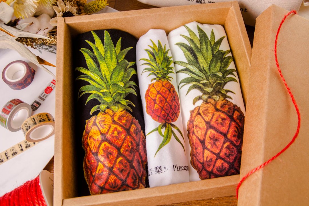 满月礼 弥月礼 -凤梨 Pineapple - 满月礼盒 - 棉 橘色