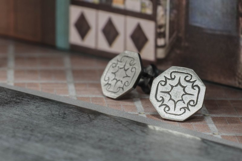 曾经的记忆 耳环 - 耳环/耳夹 - 其他金属 灰色