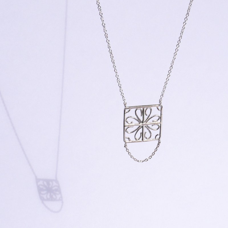 爱心喷发项链/长链/纯银/窗花系列 - 项链 - 纯银 银色