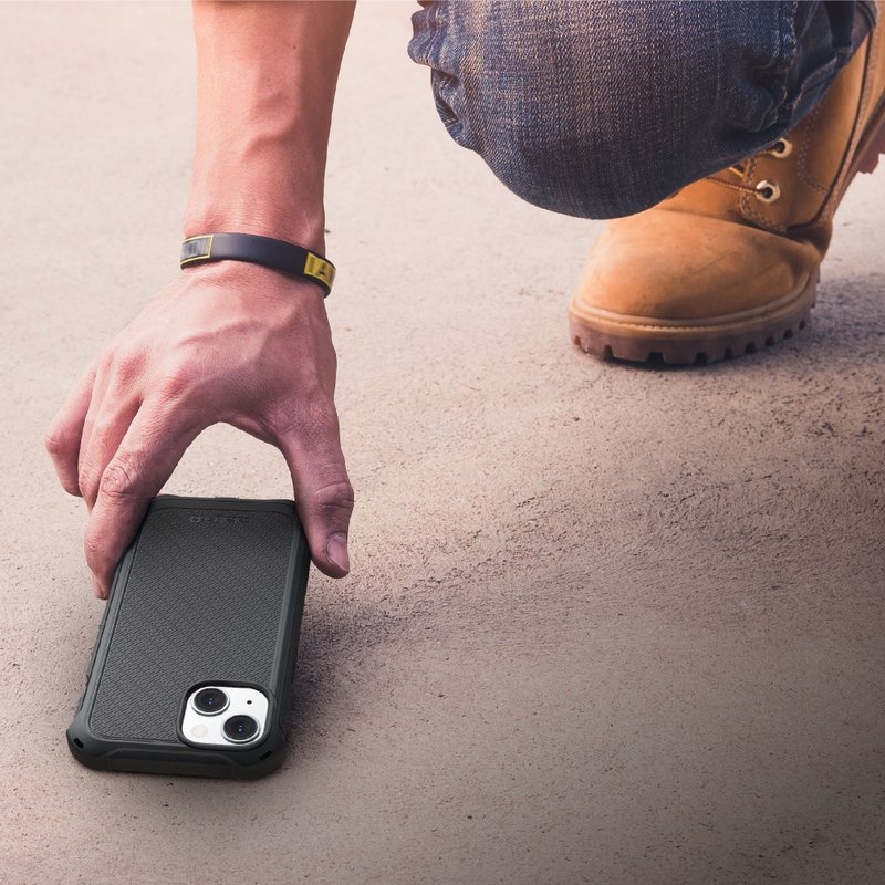 CATALYST iPhone14 /14 Plus (2镜头) MagSafe防滑防摔保护壳- 黑 - 手机壳/手机套 - 聚酯纤维 黑色