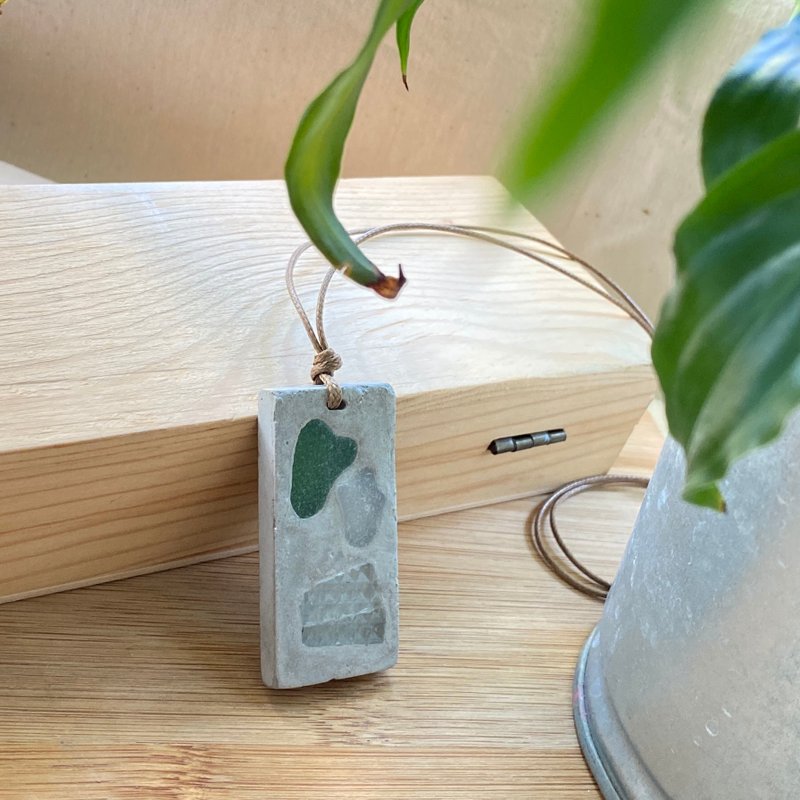 海玻璃 水泥 扩香颈链 手工项链 原创 环保 upcycling - 项链 - 水泥 灰色
