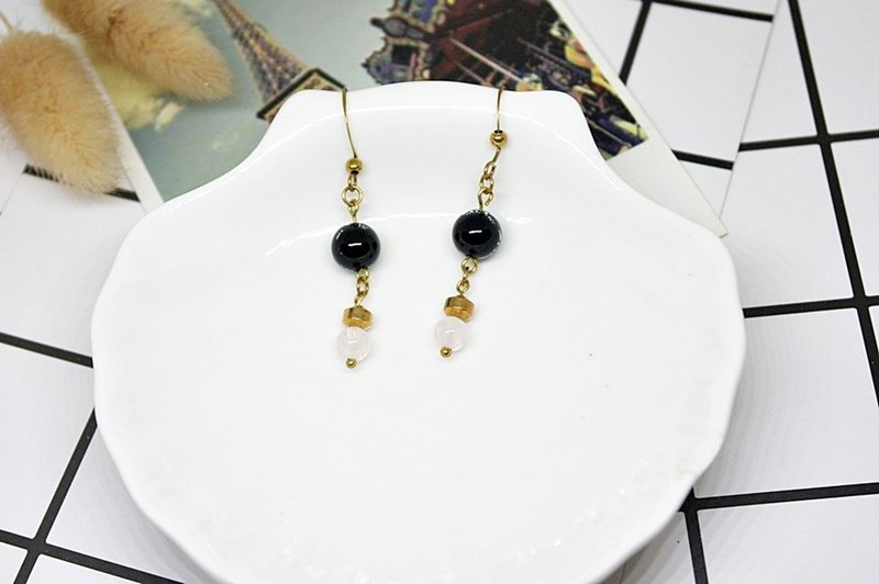 黄铜X天然石<黑白迷情>-勾式耳环  - 耳环/耳夹 - 宝石 黑色