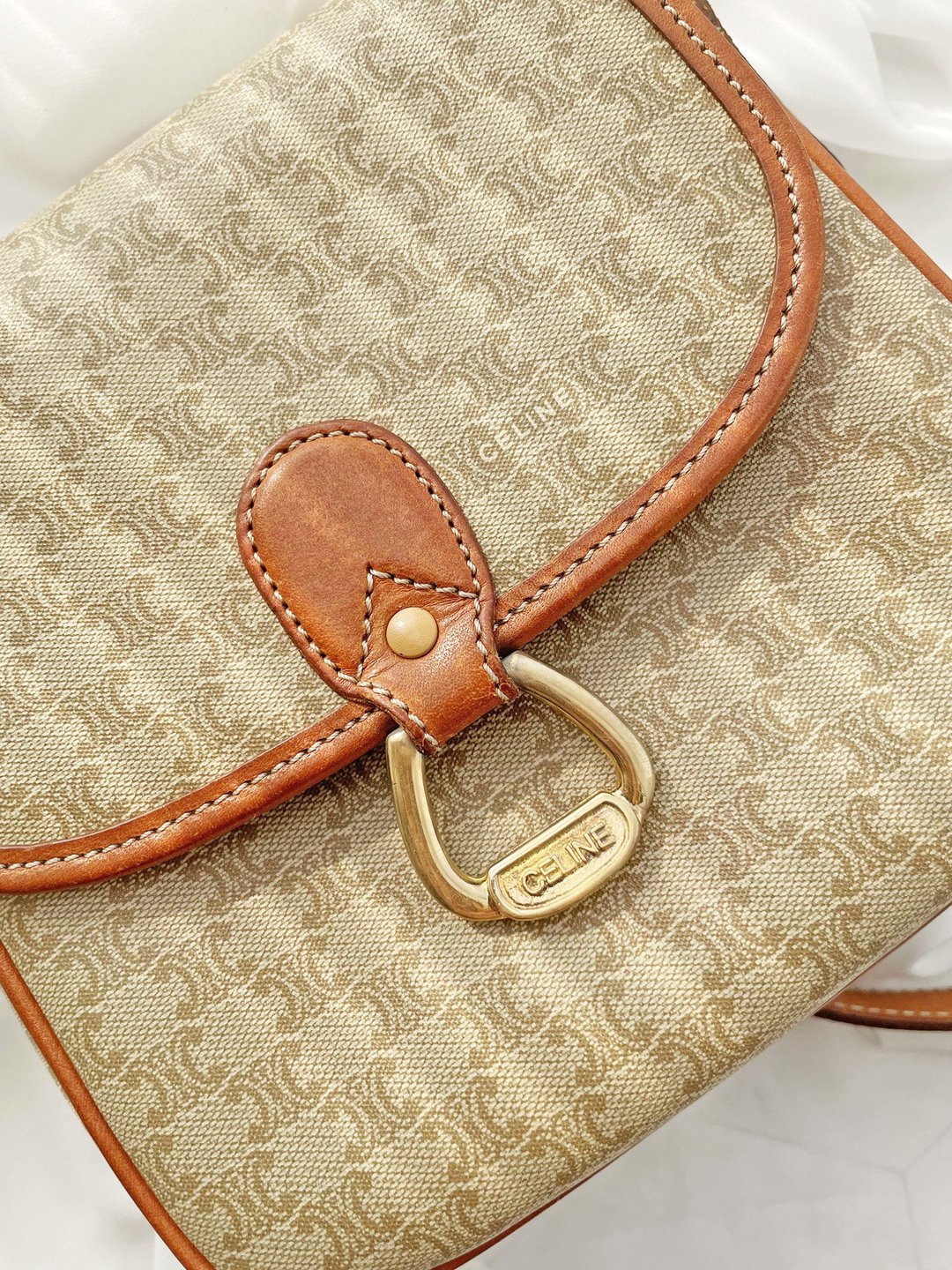 中古包 CELINE 米花豆腐包小方包斜背包斜挎包相机包化妆包单肩包 - 侧背包/斜挎包 - 防水材质 咖啡色