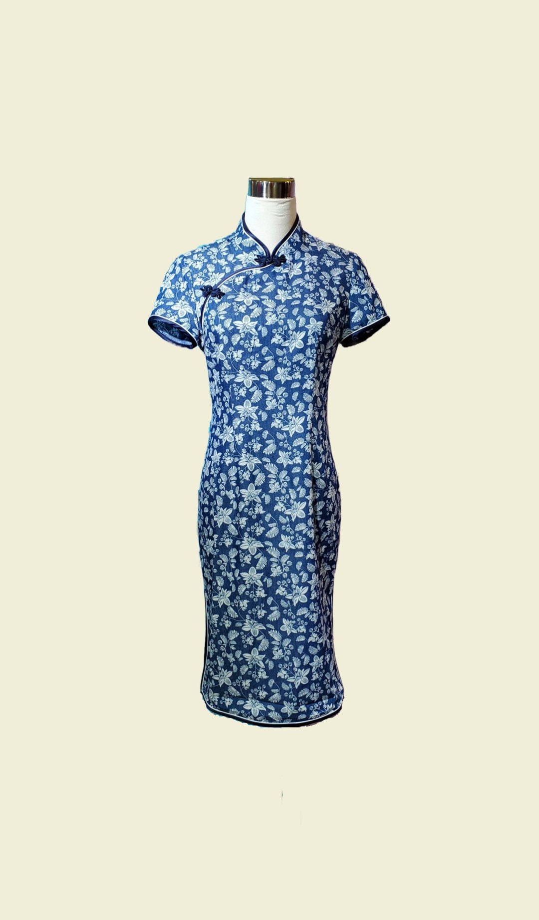 花叶牛仔布旗袍 VINTAGE 悦裳 港式 复古旗袍 连身裙 - 旗袍 - 棉 蓝色