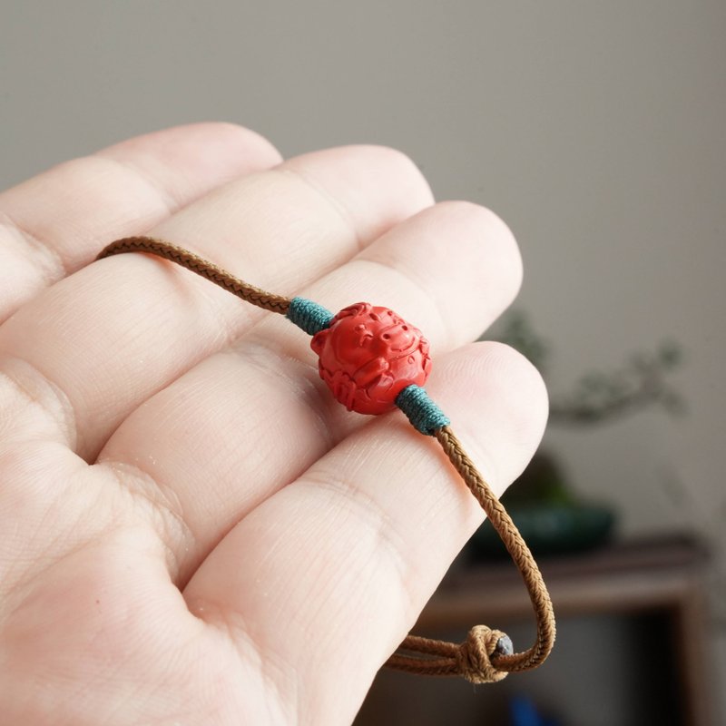 生肖小守护 萌趣随身平安礼 天然朱砂细腻款 原创设计高级感 - 手链/手环 - 其他材质 红色
