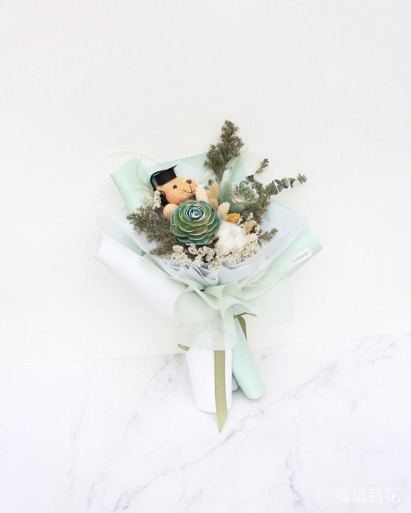 【疗愈】绿色系毕业花束/ 干燥花束/ 毕业熊花束 - 干燥花/捧花 - 植物．花 绿色