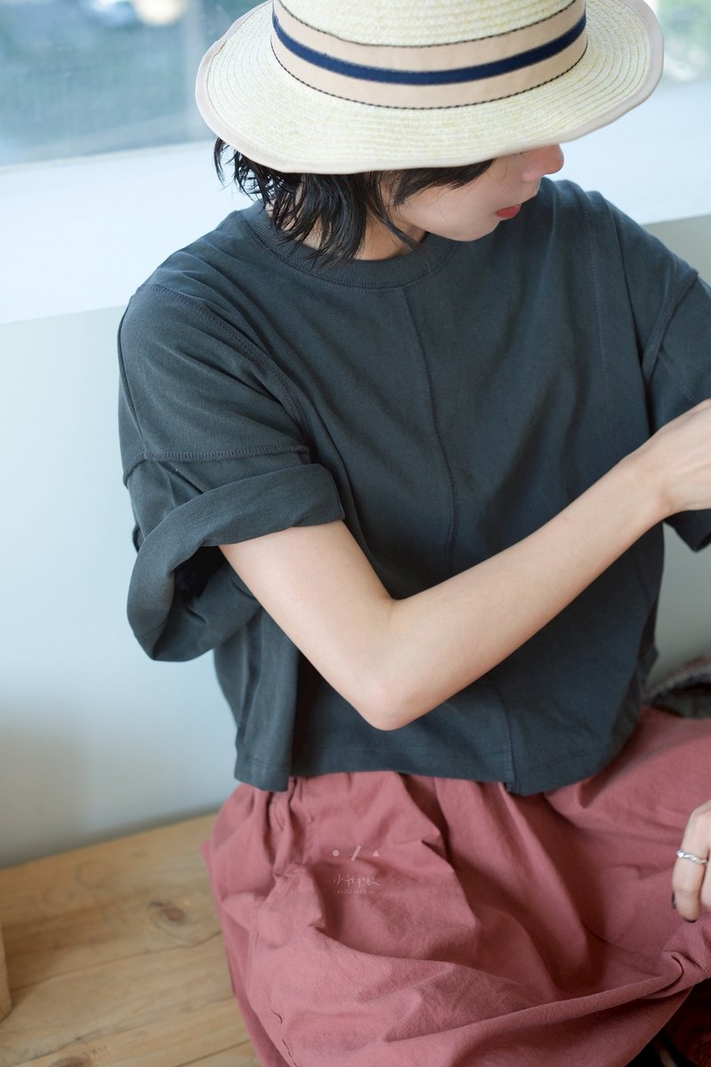 穿反了棉质短版TEE - 3色 - 穿反灰 - 女装 T 恤 - 棉．麻 灰色