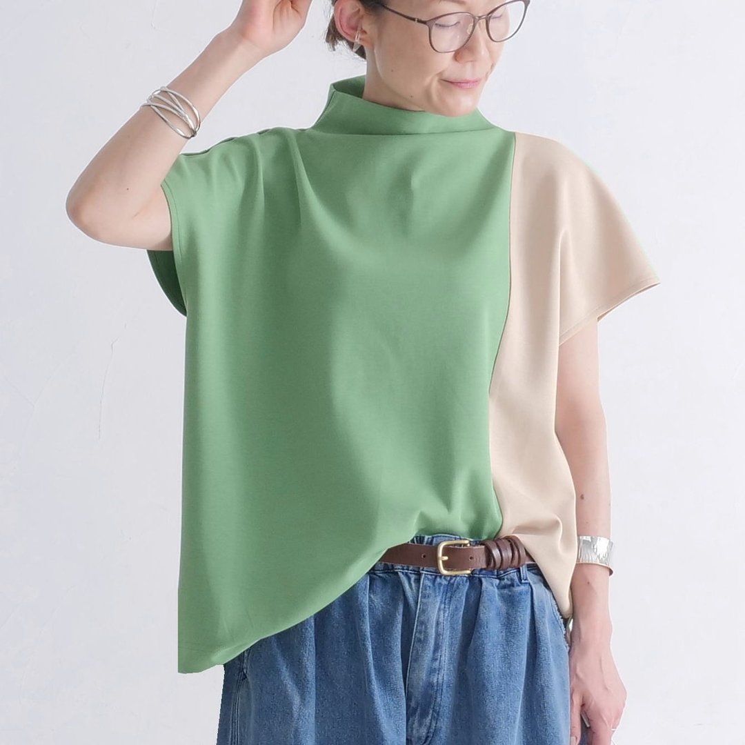 轻柔舒适・撞色设计・高领上衣・蝙蝠袖感・不易皱・弹性割绒・绿 x 米・d-tp3006 - 女装上衣 - 棉．麻 绿色