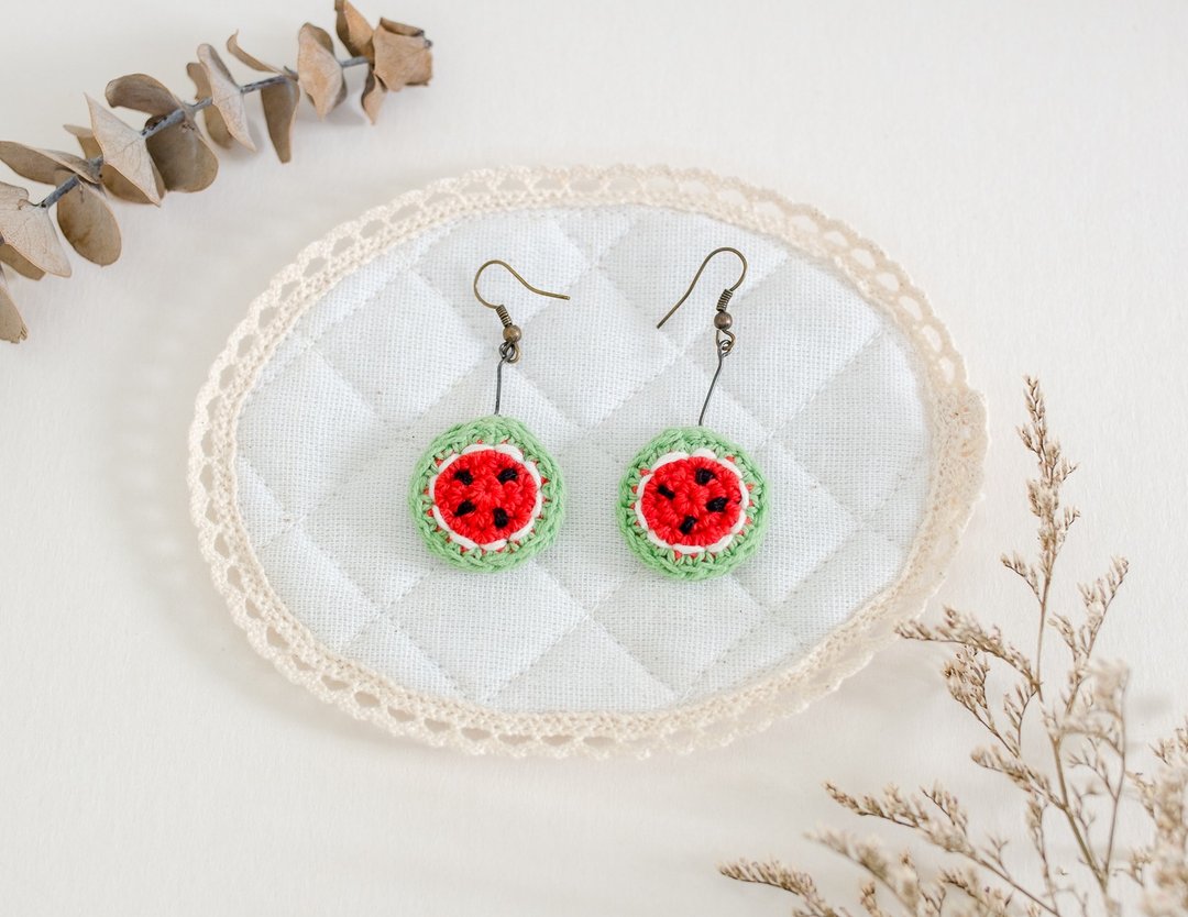 Earrings crochet fruit | The Watermelon - 耳环/耳夹 - 棉．麻 红色