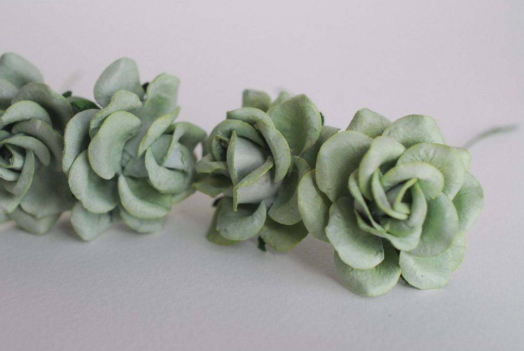 Paper Flower, 25 pieces mulberry rose size 3.5 cm. curve petals, greentea color - 其他 - 纸 绿色