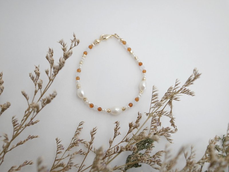 圣诞礼物【手环】14K 注金 包金 月光石 珍珠手链 诞生石 - 手链/手环 - 珍珠 金色