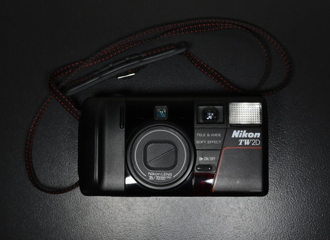【经典古物】尼康 NIKON TW2D 35-70mm 双焦段 自动对焦 傻瓜相机 - 相机 - 其他材质 