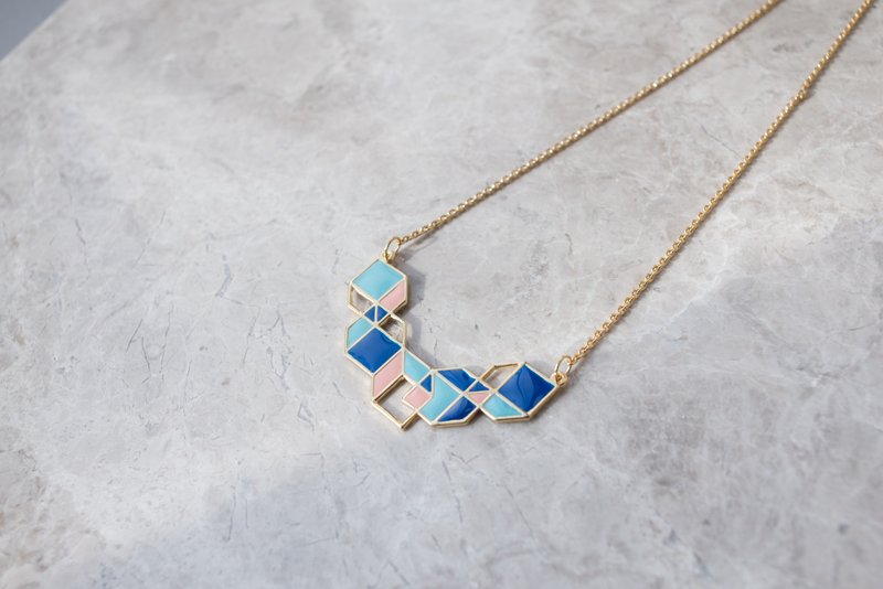 镂空阵列 手作造型项链 - 项链 - 珐琅 粉红色