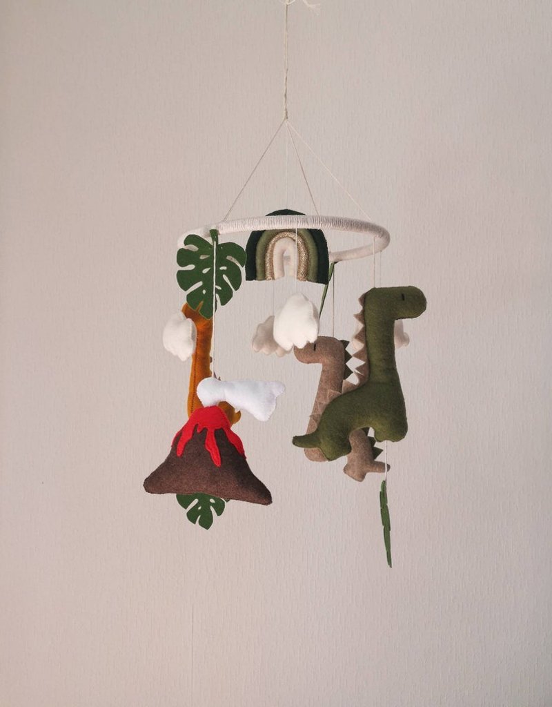 Dinosaur crib baby mobile with rainbow cloud star monstera. Baby shower gift ide - 玩具/玩偶 - 环保材料 多色