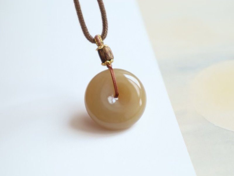 天然糖料和田玉平安扣吊坠项链料子凝实脂份足平安喜乐顺遂无忧 - 项链 - 玉石 