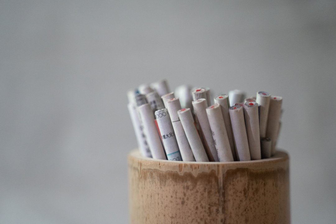 废物再造 废纸笔 香港报纸 1支入 颜色笔 - 其他 - 纸 