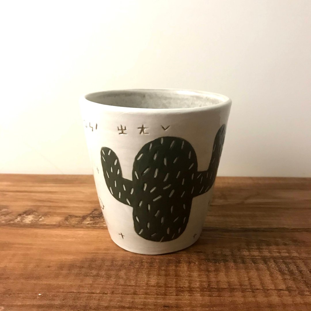 【小丸 森林 彩绘】手刻线条   青鸟 小花   仙人掌 多肉  水 - 茶具/茶杯 - 陶 绿色