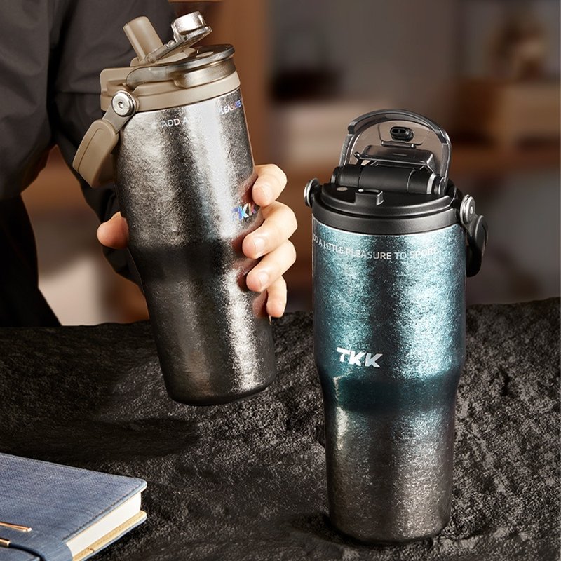 【TKK】悦界时尚拎拎杯 纯钛Ti 冰霸杯 700ML-钛金属(礼盒组) - 水瓶/水壶 - 不锈钢 银色