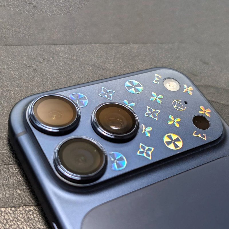 【极光晶雕】彩绘镜头底座贴 for iPhone17 Pro Max(镜头镂空) - 手机配件 - 其他材质 