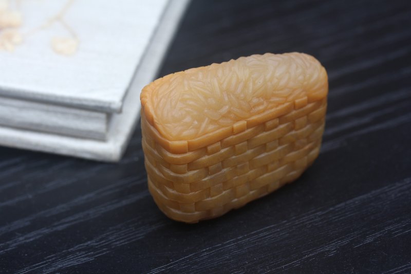 【丰衣足食】三彩玉玉石吊坠/手工雕刻项链 文艺复古/五谷丰登 - 吊饰 - 玉石 黄色