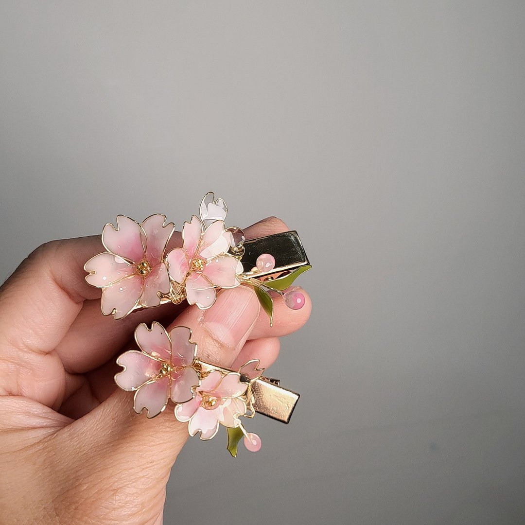 【沾浸花发夹】樱花・亲子发夹。饰物。生日礼物 - 发饰 - 树脂 