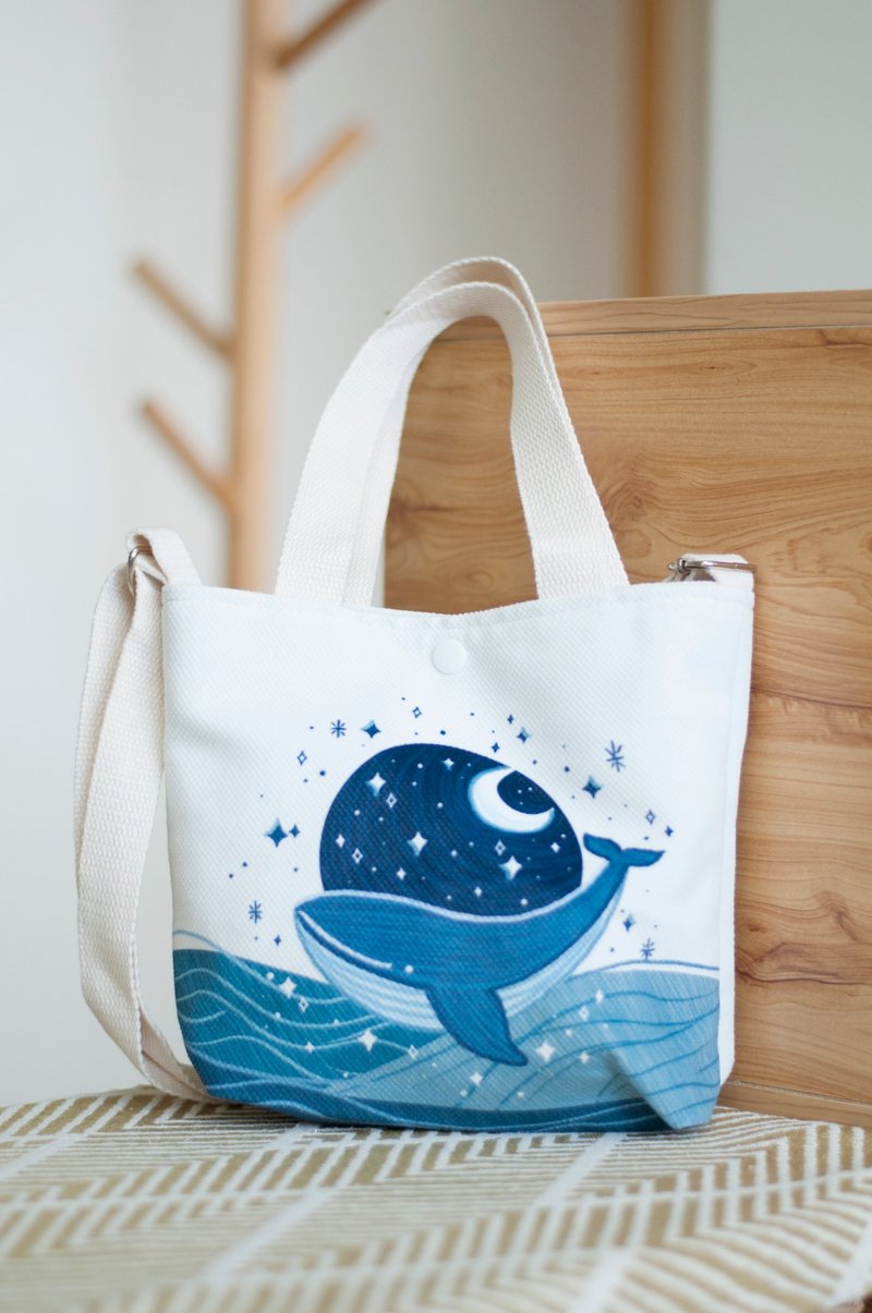 原创双面设计布袋-鲸鱼 - 侧背包/斜挎包 - 其他材质 白色