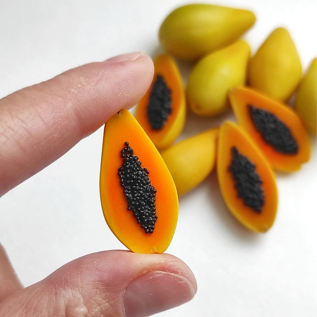 Dollhouse miniatures fruits size 1/6 from polymer clay - papaya - 玩具/玩偶 - 粘土 黄色