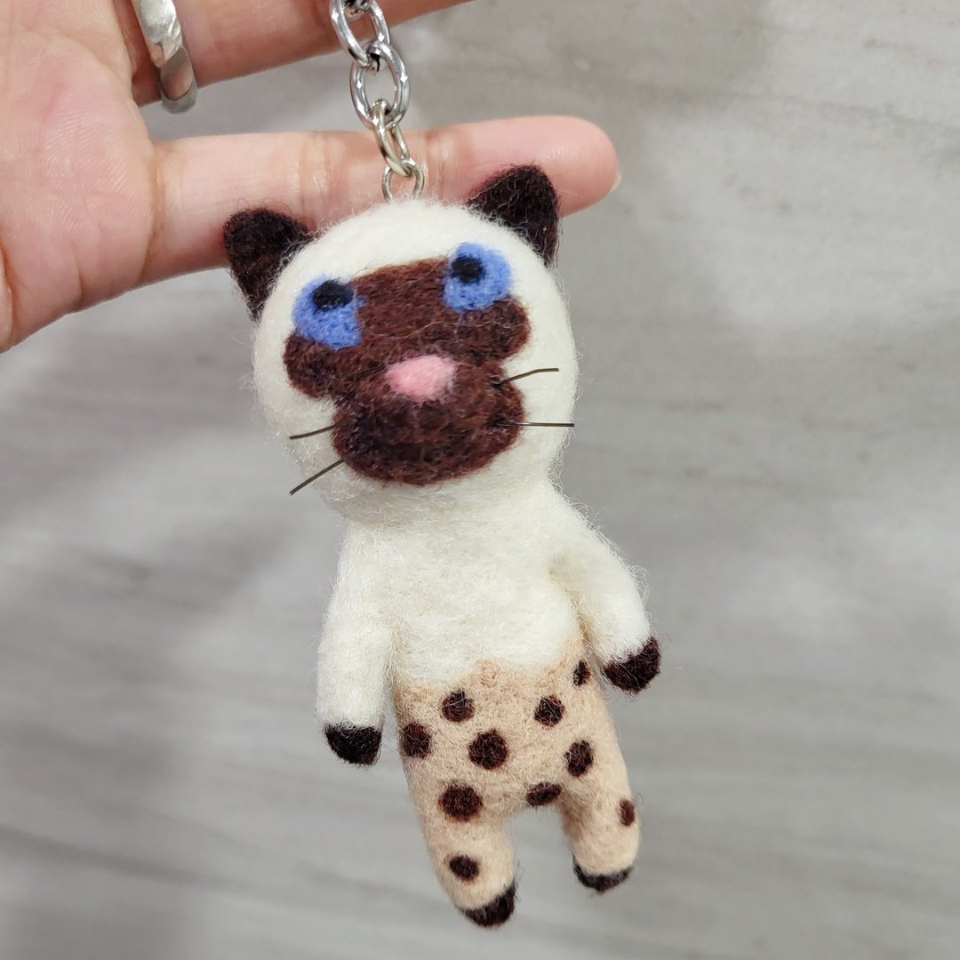 佩宁手作│暹罗猫.珍奶猫│羊毛毡钥匙圈.猫咪羊毛毡│ - 钥匙链/钥匙包 - 羊毛 
