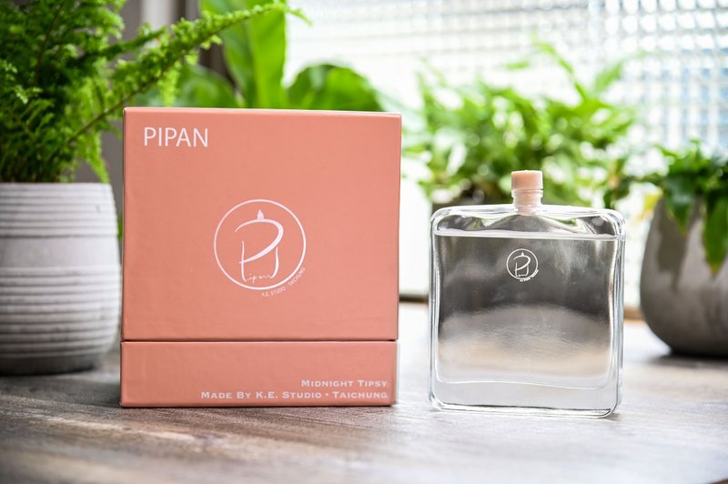 PIPAN-午夜微醺香氛室内扩香瓶100ml - 香薰/精油/线香 - 精油 粉红色