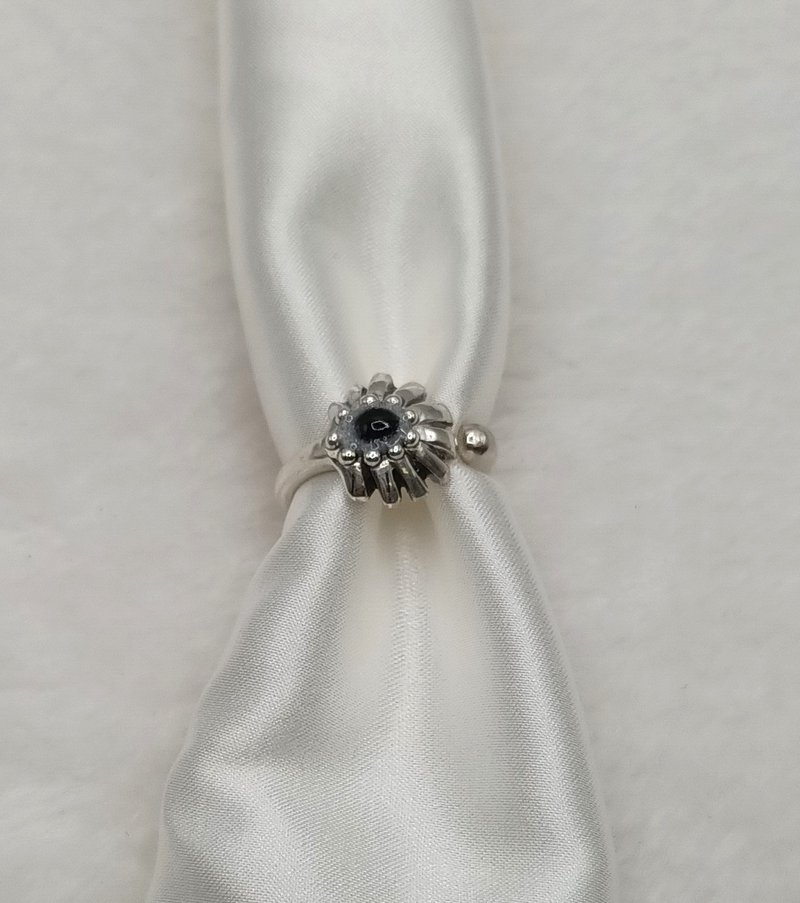 太阳眼戒指 / 925纯银戒指 / 纯手工制作 - 戒指 - 纯银 