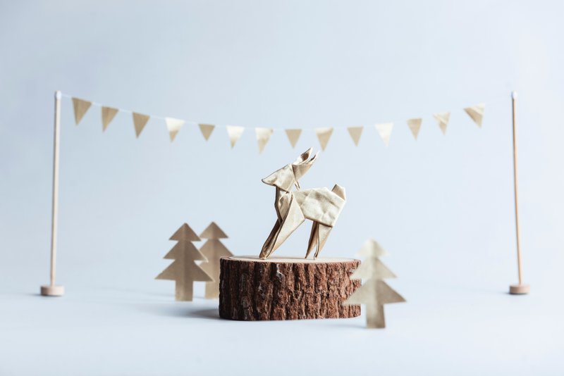 \金光闪闪动物园/ 多功能折纸饰品_项链/吊饰/钥匙圈_小鹿斑比 - 项链 - 丝．绢 金色