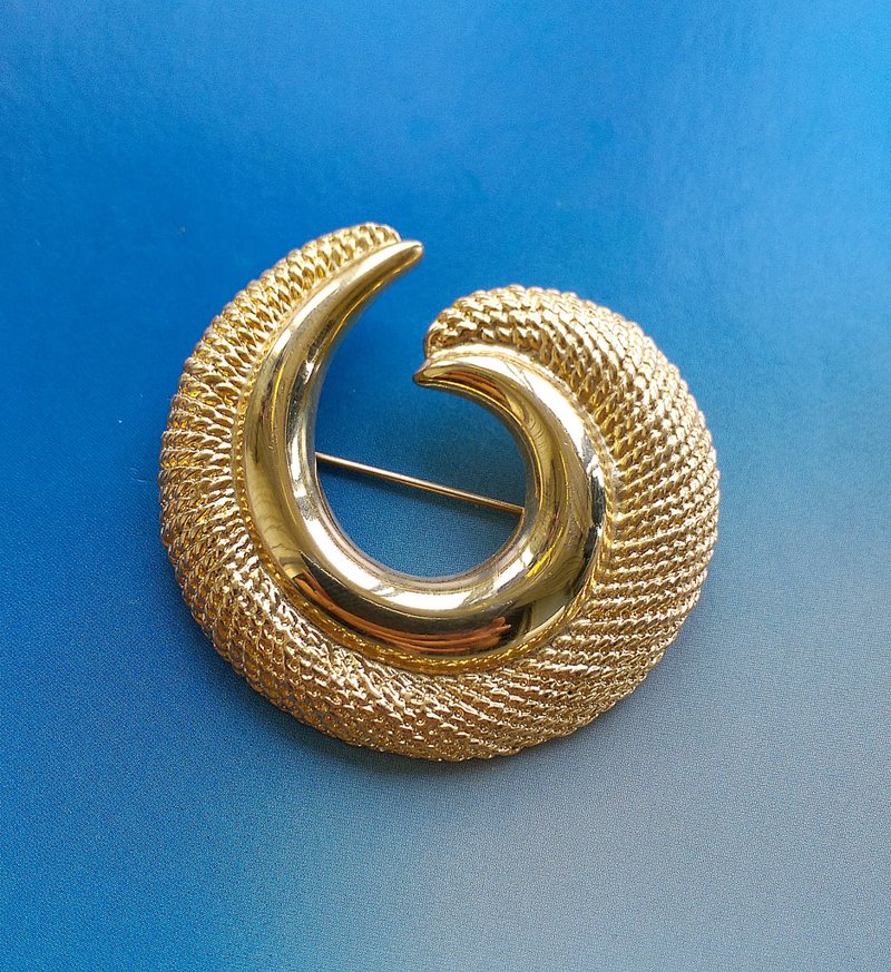 Vintage Jewelry 西洋古董饰品 NAPIER 金属调 摩登 简约 别针 - 徽章/别针 - 其他金属 金色