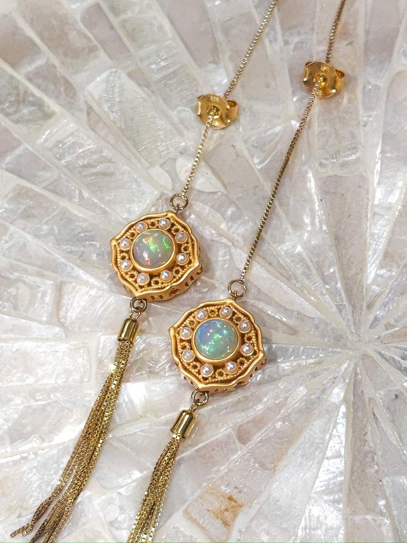 光影流转・游彩系列——爱在西元前・晨曦幻光蛋白石流苏耳环 - 耳环/耳夹 - 半宝石 多色