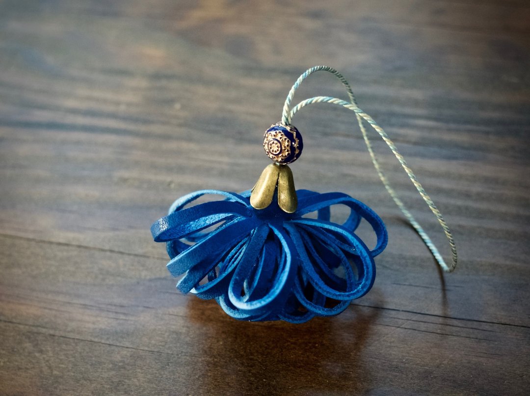 Leather tassel signora regatta blue - 钥匙链/钥匙包 - 真皮 蓝色