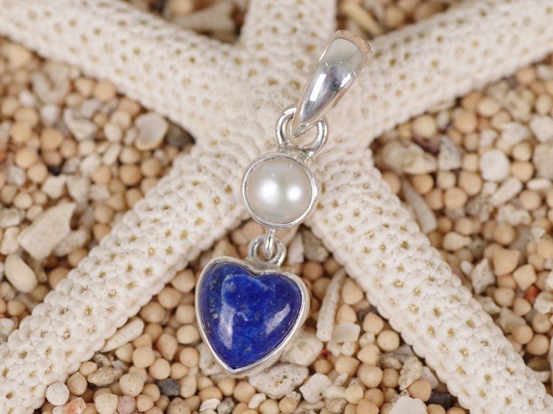 Heart lapis lazuli and freshwater pearl pendant top - 项链 - 石头 蓝色