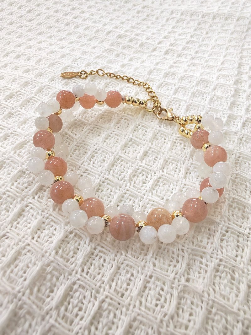 幸运与宁静的气息 / 日长石与月长石手链 - 手链/手环 - 石头 多色