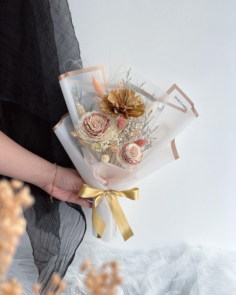 伊登花室 奶茶非洲菊 手拿干燥花束 - 干燥花/捧花 - 植物．花 咖啡色