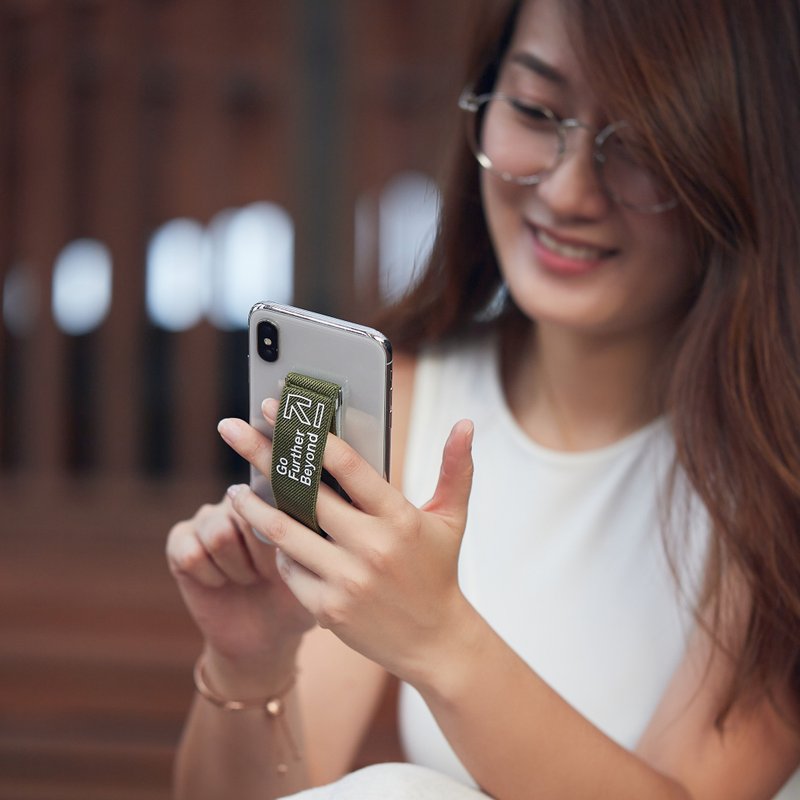 D-Strap【橄榄绿】最舒服的手机带 | 不再摔手机 iPhone 15 - 手机配件 - 其他人造纤维 绿色