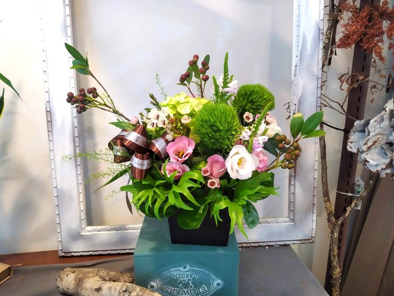 典雅祝贺生日花礼 鲜花盆花 - 干燥花/捧花 - 植物．花 