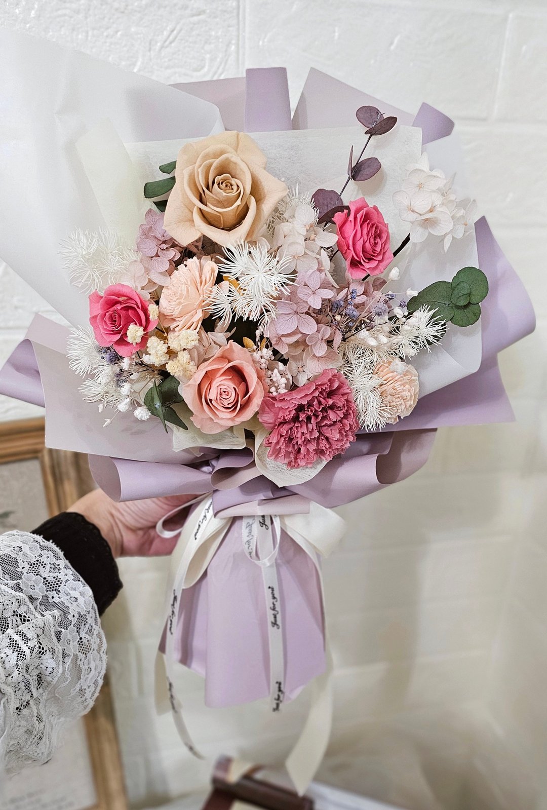 爱永不凋零 |母亲节 康乃馨玫瑰永生花花束  生日花束 - 干燥花/捧花 - 植物．花 