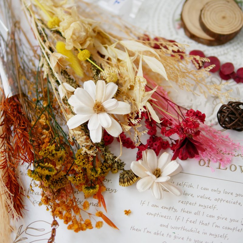 DIY 干燥花 长枝材料包 极度花燥 永生花 花礼 - 植栽 - 植物．花 多色