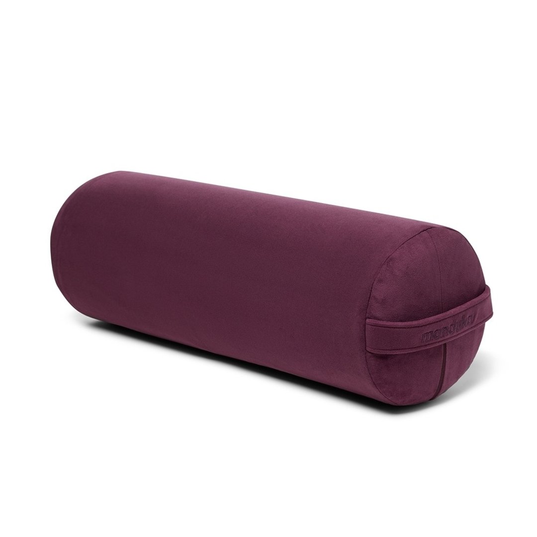 【Manduka】Enlight Round Bolster 瑜珈圆枕 - Indulge - 运动配件 - 其他材质 紫色