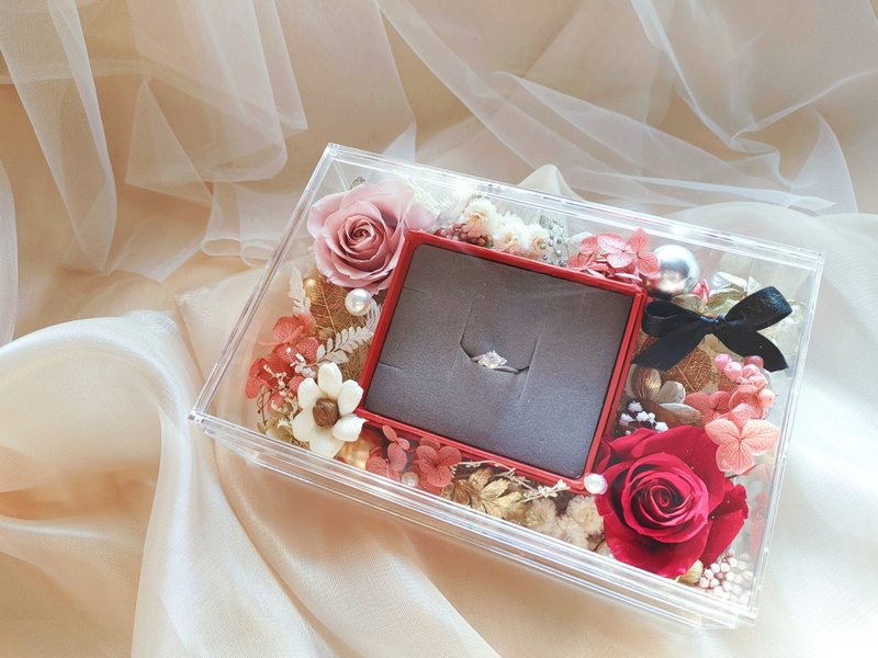 (限量1件)Sheer Whisper 絮语藏花_定制透明系压克力永生花饰品盒 - 干燥花/捧花 - 植物．花 红色