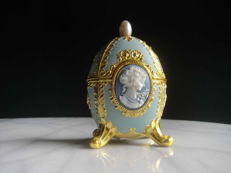 【老时光 OLD-TIME】早期二手日本制蛋型音乐珠宝盒 - 收纳用品 - 其他材质 多色